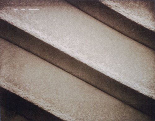scanning electron microscope image of witness sample of the AIRS diffraction grating