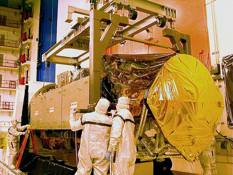 NASA's Aqua satellite in high bay, prepare to hoist